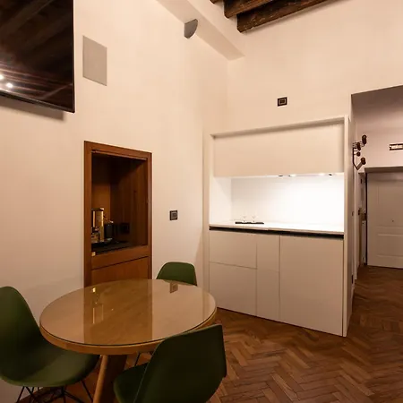 Apartament La Dimora Del Principe In Historic Center *